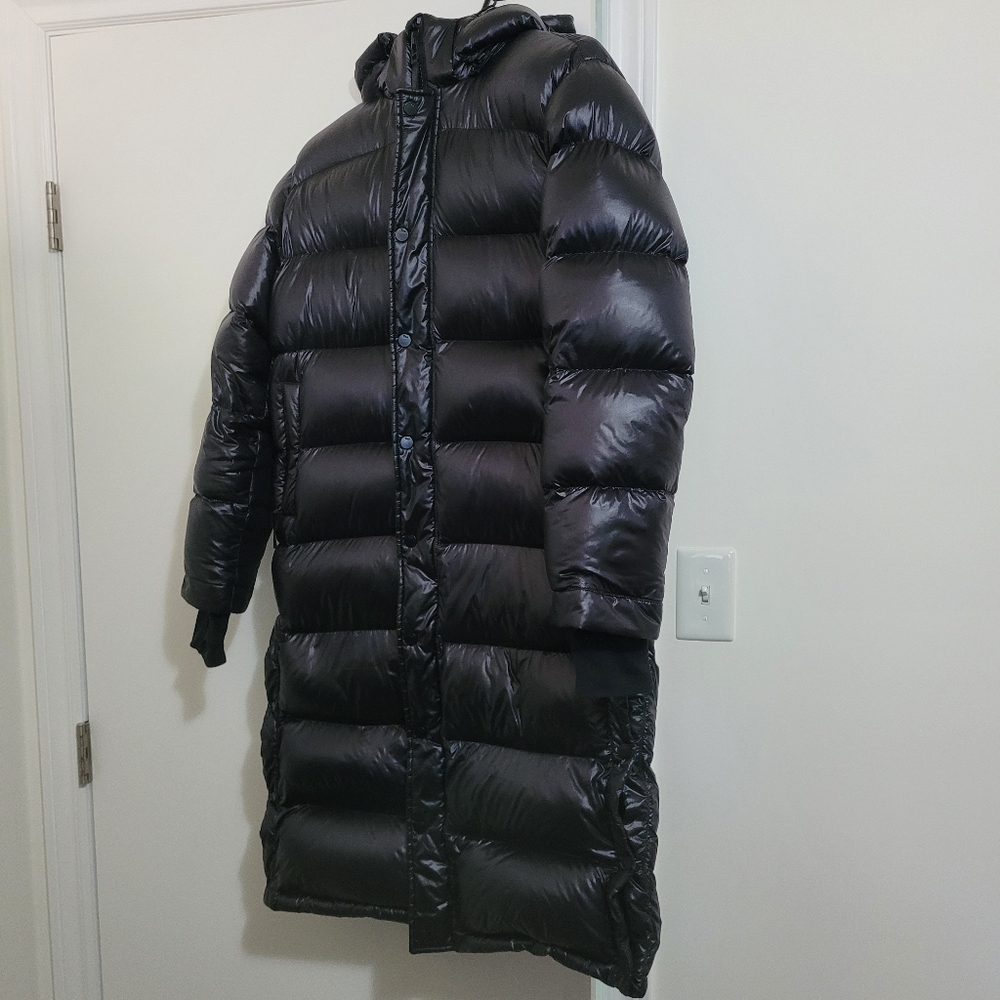 TNA SUPER PUFF LONG WOMENS XS SHINY BLACK